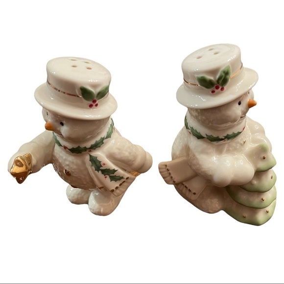 LENOX Happy Holly Days Salt & Pepper shakers.  Snowmen w/star & tree - Picture 3 of 4